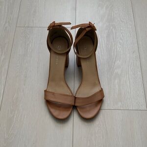 3/$10 CL by Laundry Tan Ankle Strap Heels